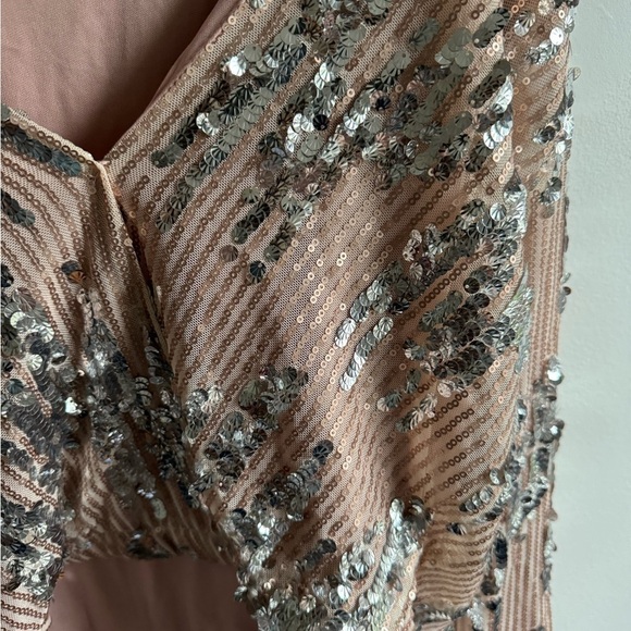 Sequin long sleeved blouse with long sleeves - Picture 3 of 5